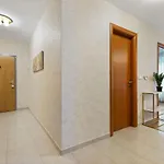 Apartament Lam Eden Park W Free Parking